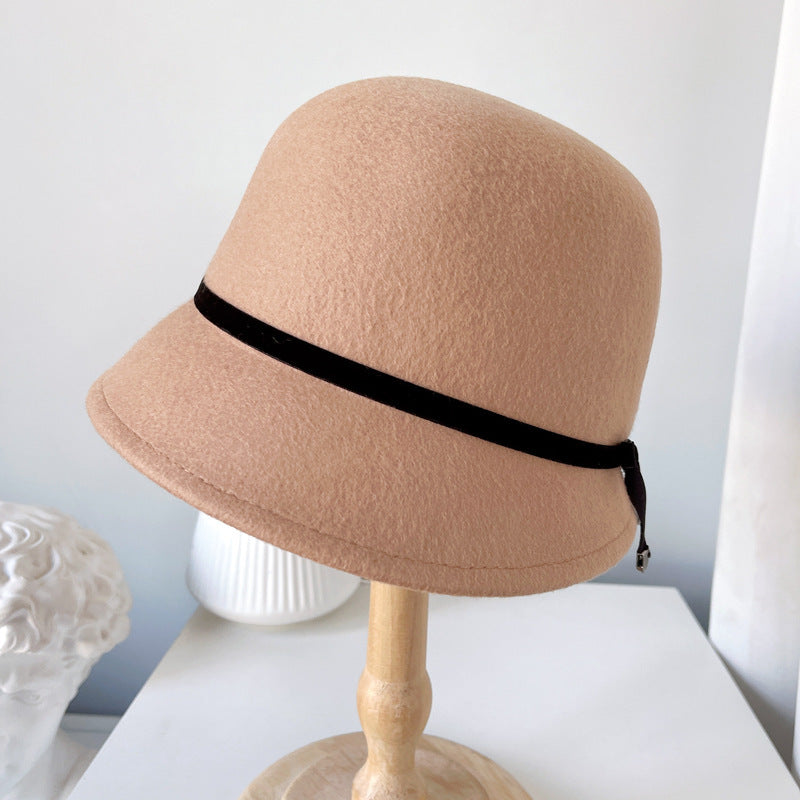 Sophisticated Bow-Accented Wool Felt Hat for Women
