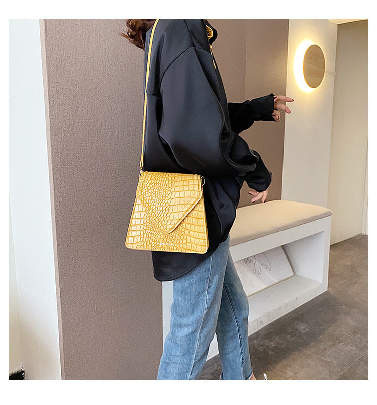 Noir Essence Crossbody Shoulder Bag