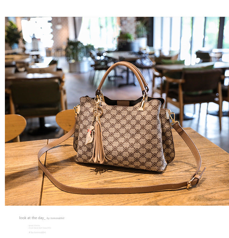 Spacious Elegance Mother’s Messenger Bag