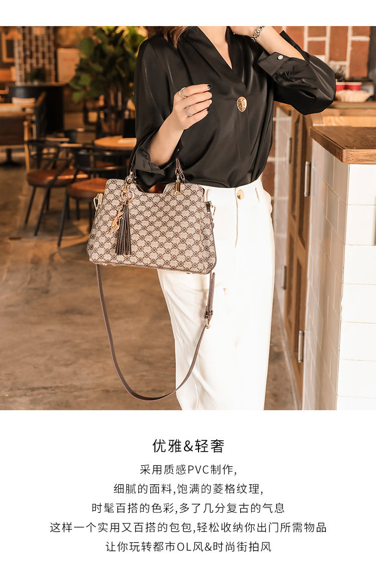 Spacious Elegance Mother’s Messenger Bag