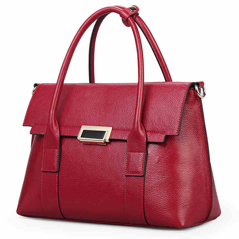 Metropolitan Muse Shoulder Bag