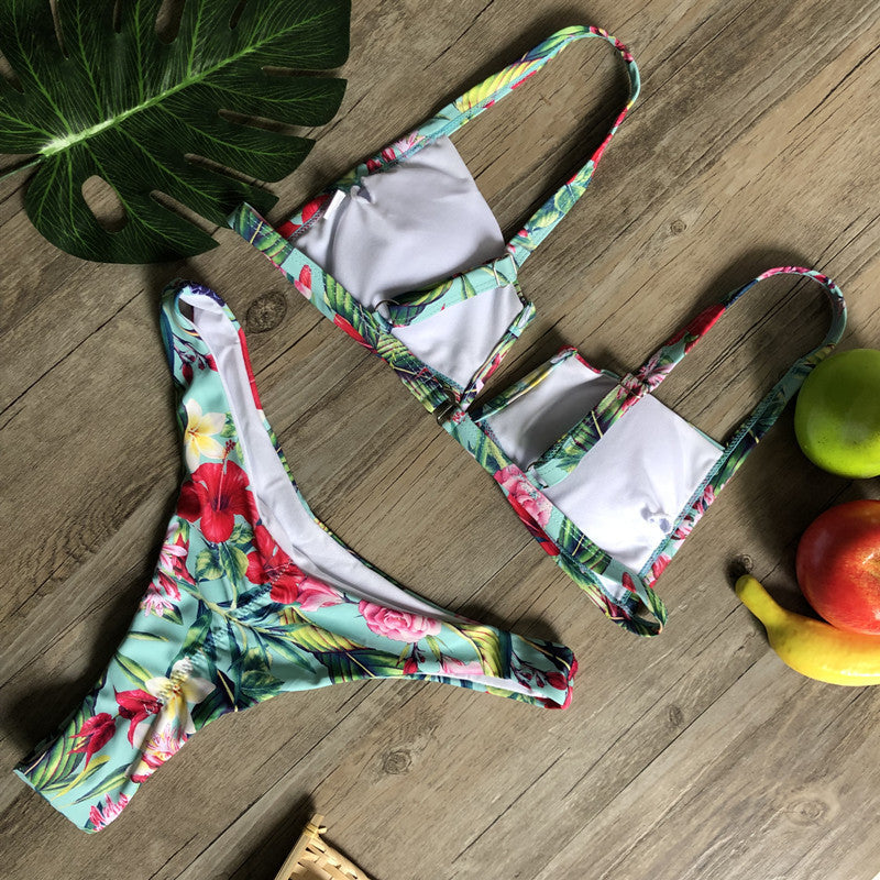 Floral Dream: Printed Bikini Sean Powell Apparel