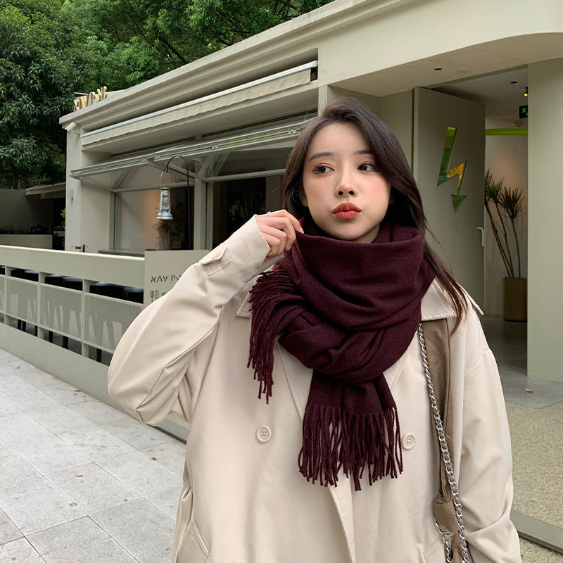 Elegant Wool Blend Tassel Scarf