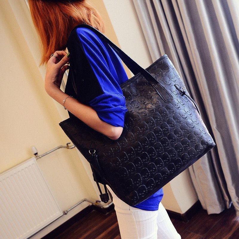Everyday Essentials Bucket Shoulder Bag