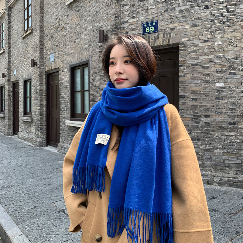Elegant Wool Blend Tassel Scarf