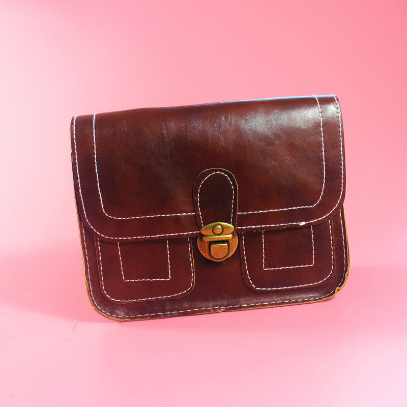 Retro Chic Buckle Shoulder Bag