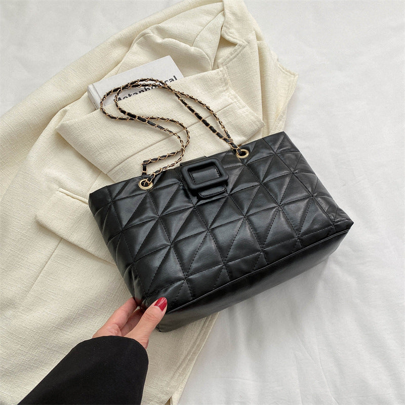Fashion Forward Rhombus Chain Shoulder Bag