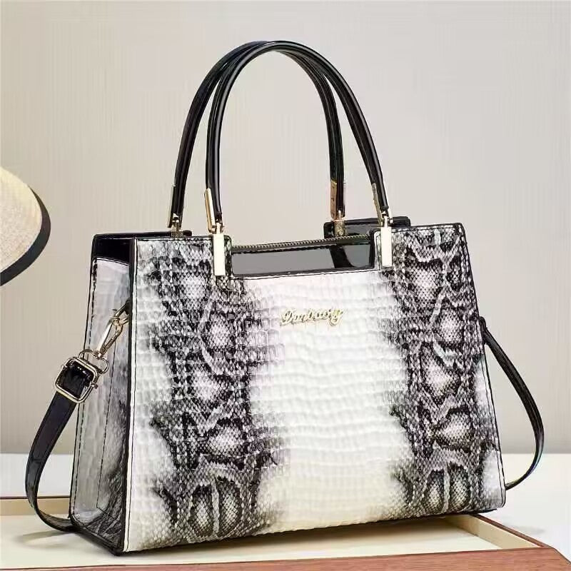 Chic One-Shoulder Large Messenger Bag for Women