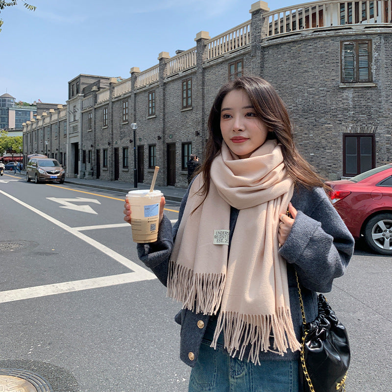 Elegant Wool Blend Tassel Scarf
