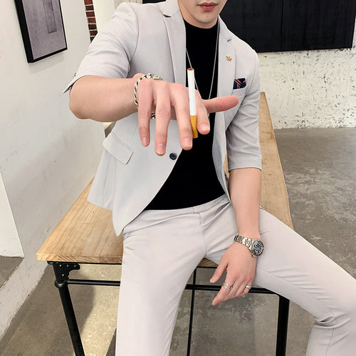 Modern Single Button Two-Piece Suit with Three-Quarter Sleeves