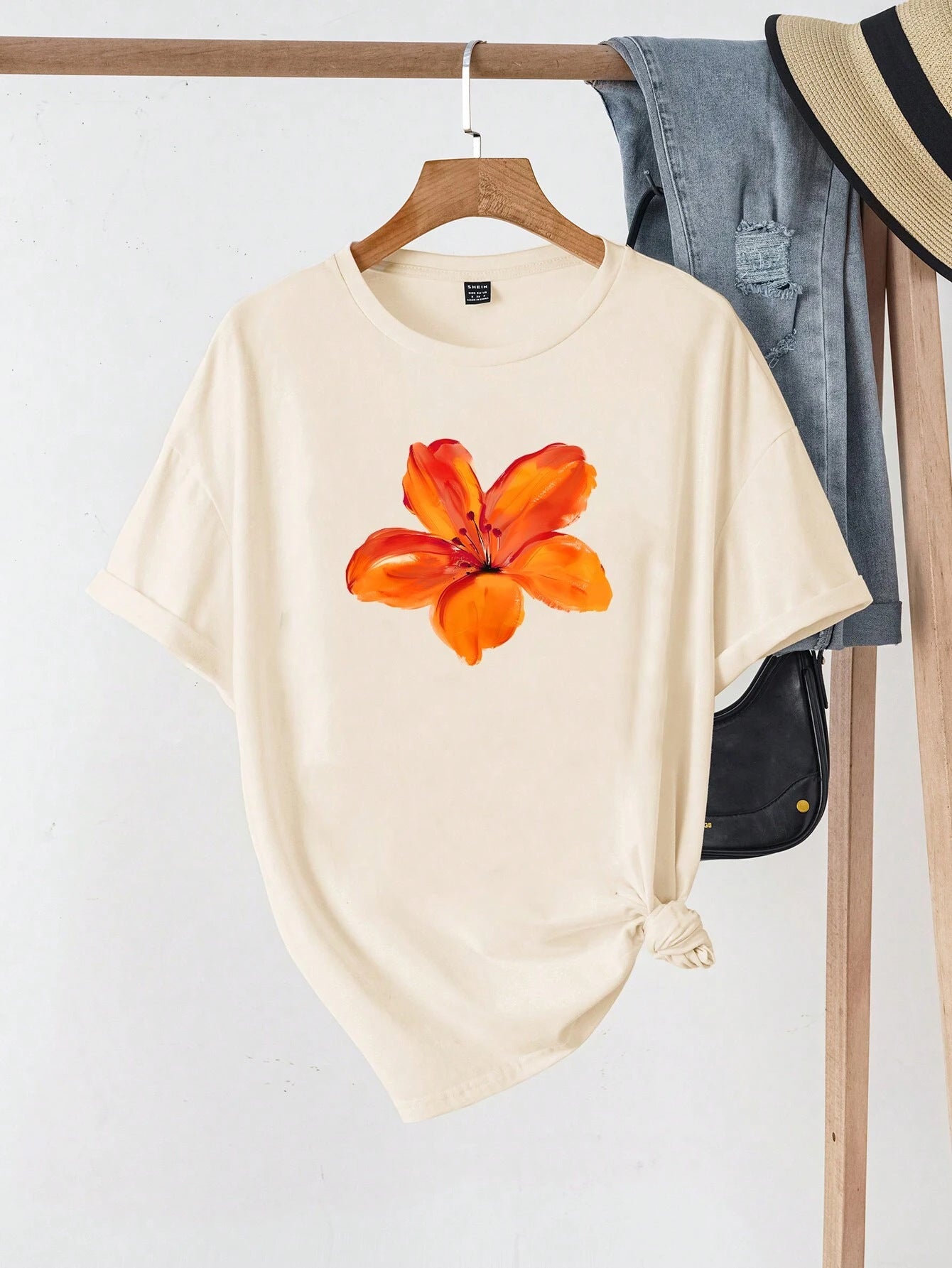 Simple Elegance Casual Tee – Perfect for Everyday Wear