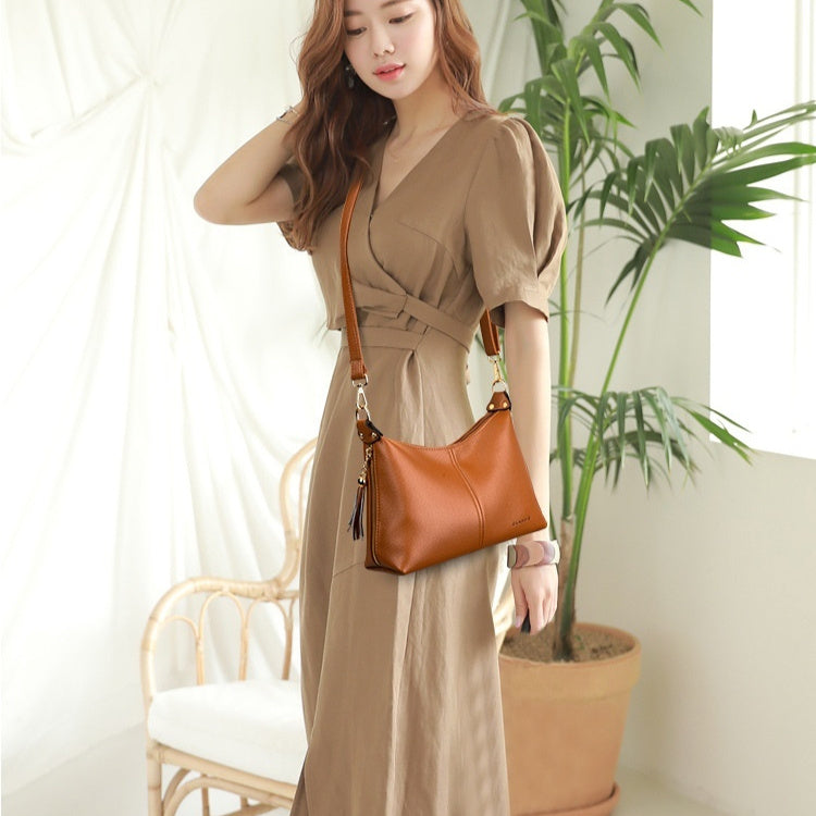 Elegant Ease Leather One-Shoulder Handbag