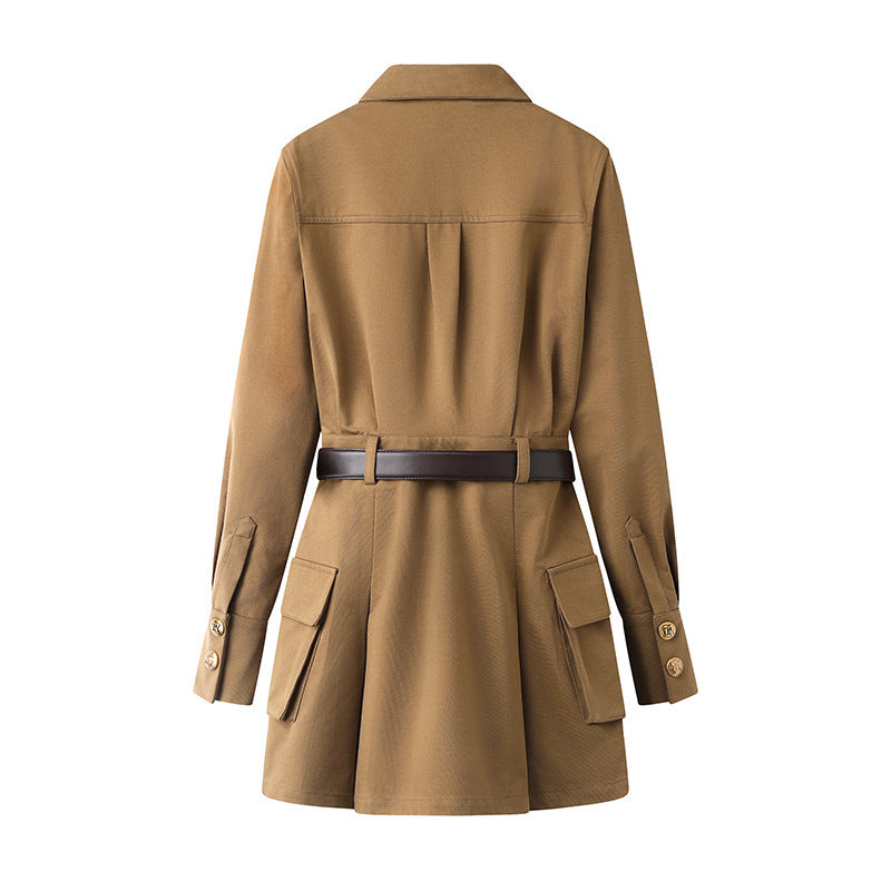 A belteds work dress with plant and flower embroidery on the chest area, in a mid-length style with a high waist and short sleeves, in a khaki color.