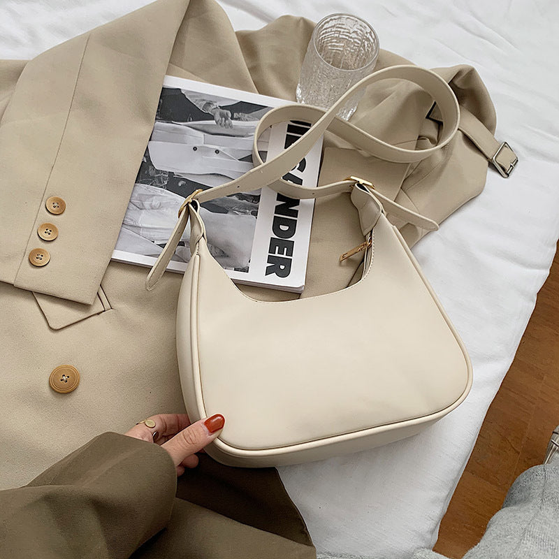Retro Handbags Underarm Handbags Simple Fashion Handbags Shoulder Messenger Dumpling Bag Sean Powell Apparel