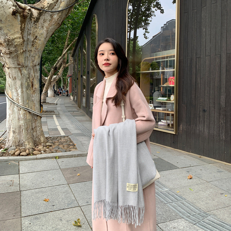 Elegant Wool Blend Tassel Scarf