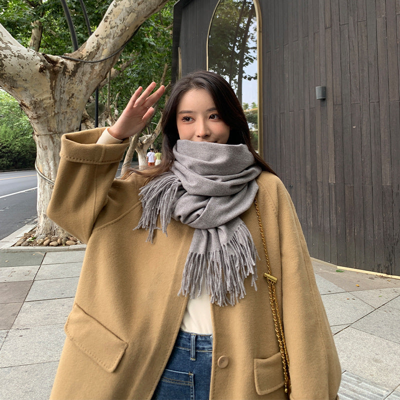Elegant Wool Blend Tassel Scarf