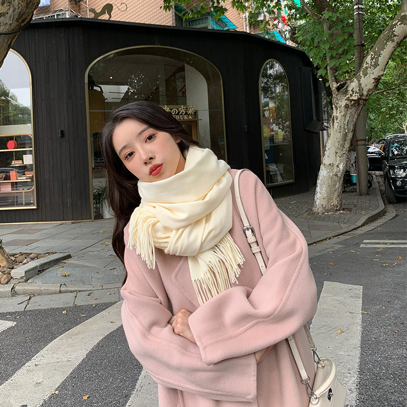 Elegant Wool Blend Tassel Scarf