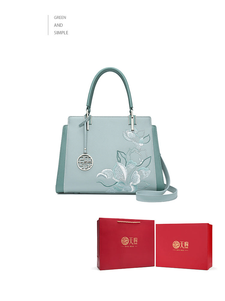 Timeless Love Organizer Bag