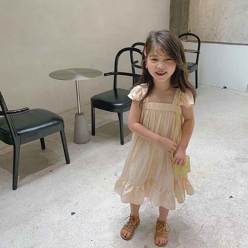 Flutter Bliss: Sweet Flying Sleeve Dress