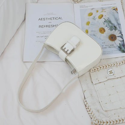 Modern Baguette Sling