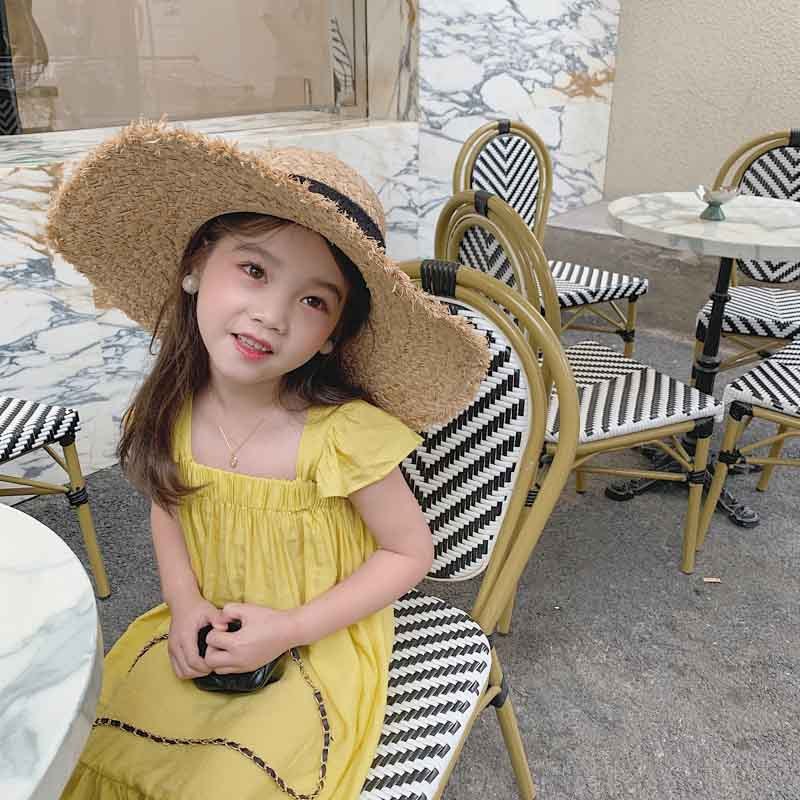 Flutter Bliss: Sweet Flying Sleeve Dress