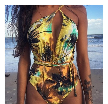 Exquisite Back: One-Piece Bikini