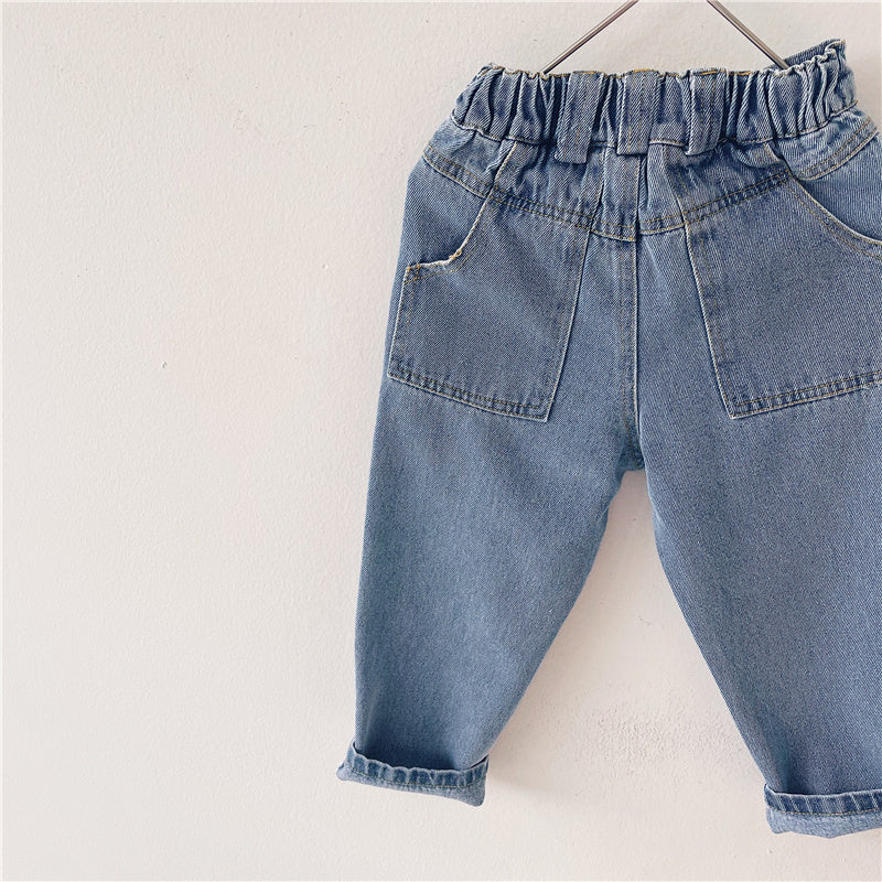 Modern Vibe: Fashionable Korean Trousers