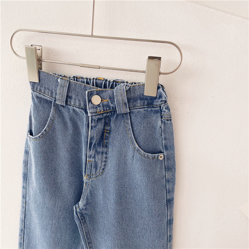 Modern Vibe: Fashionable Korean Trousers