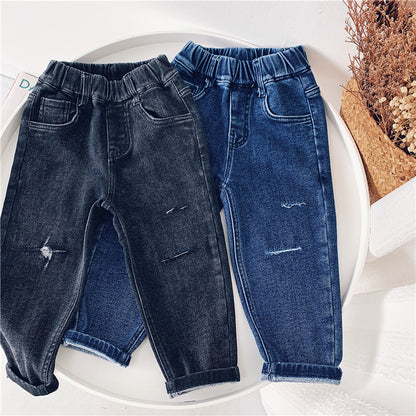 Cozy Denim: Trendy Fleece Jeans