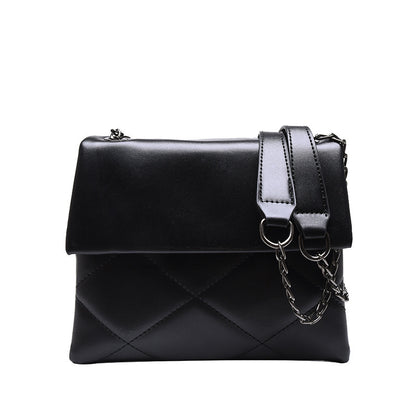 Lingge Glam Chain Crossbody