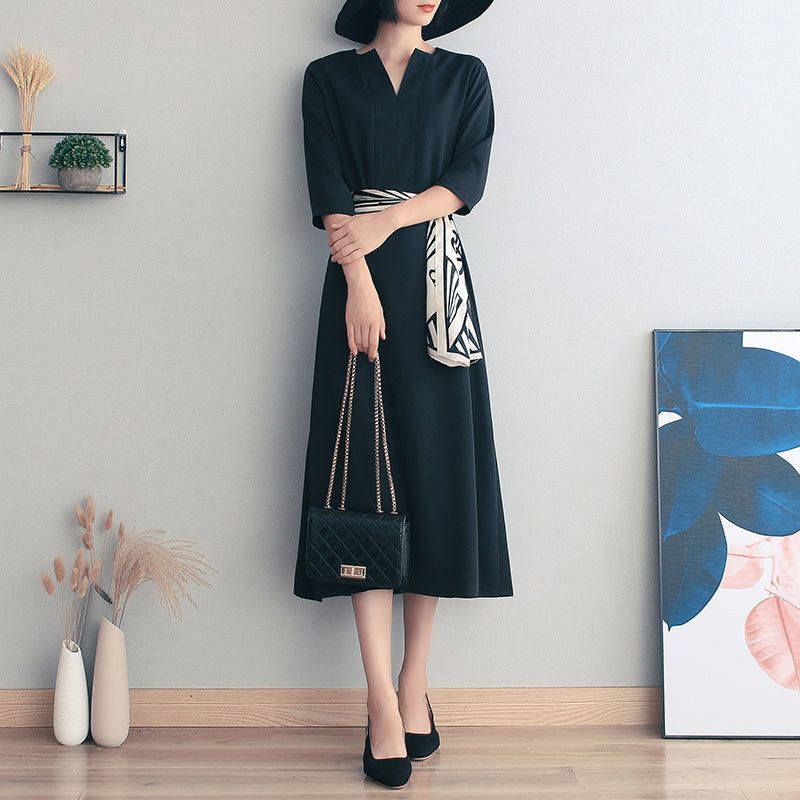 Vintage Grace Black Summer Gown