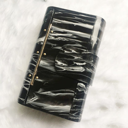 Built-in Lens Acrylic Dinner Wrapped With Pearl
