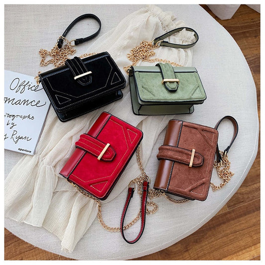 Classic Glam Shoulder Bag