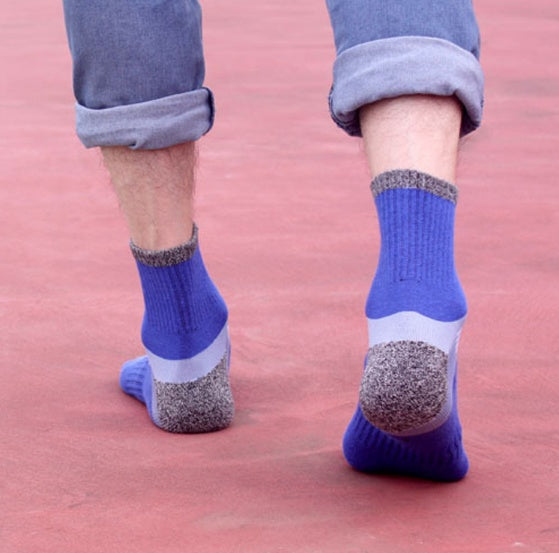 Activewear Men’s Cotton Socks – Sweat-Wicking & Breathable