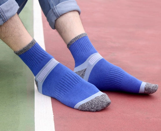 Activewear Men’s Cotton Socks – Sweat-Wicking & Breathable