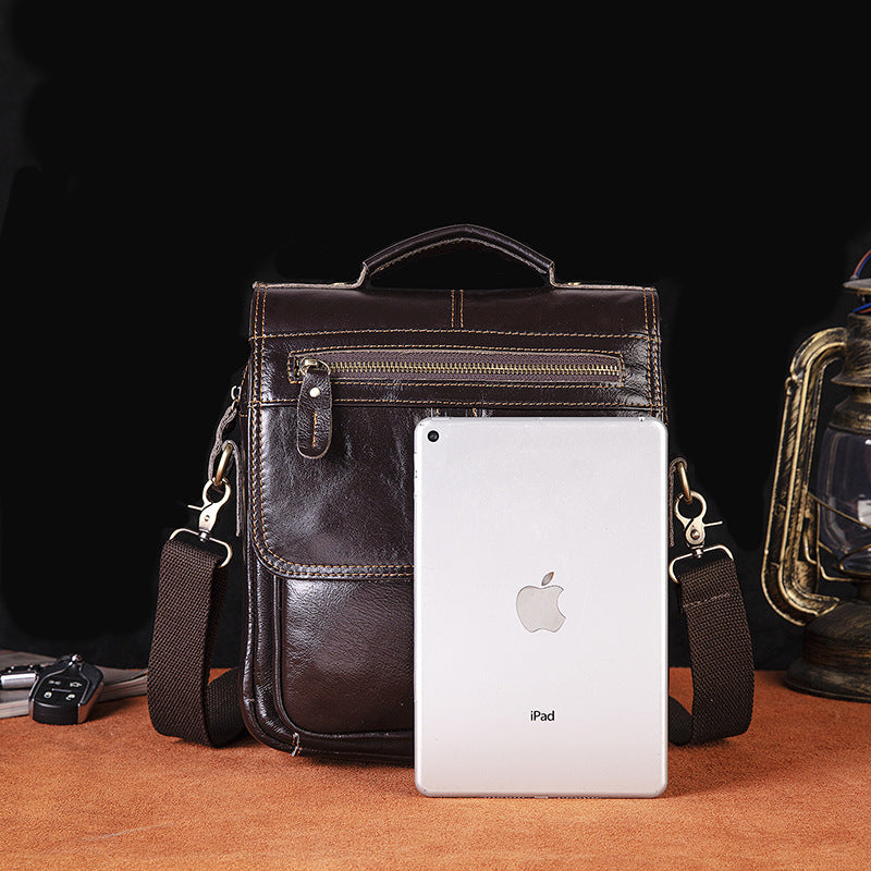 Versatile Luxe Shoulder Bag