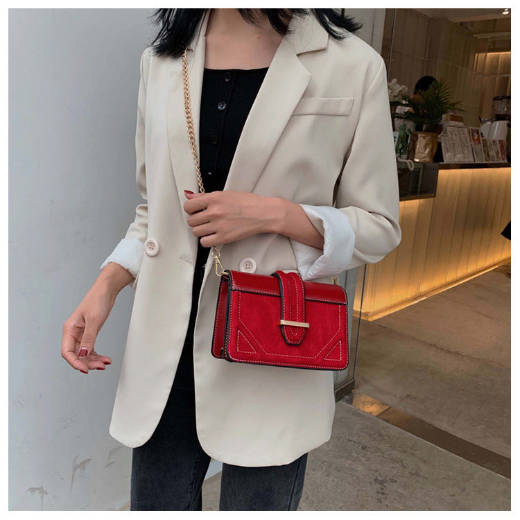 Classic Glam Shoulder Bag