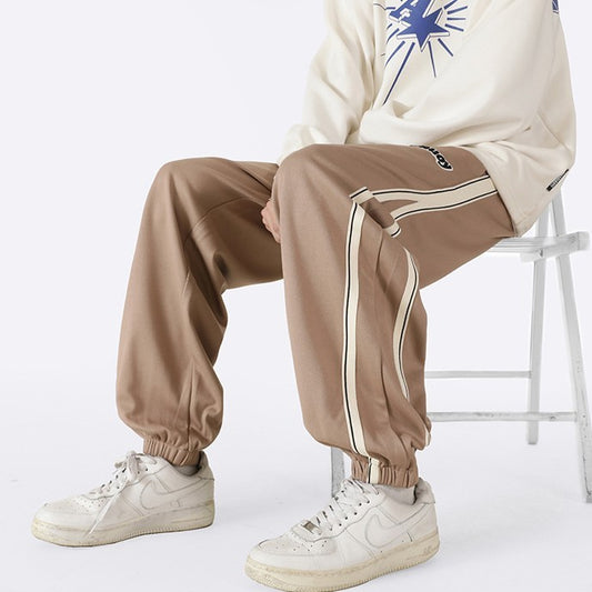 Men’s Relaxed Fit Striped Tapered Pants