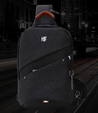 City Stride Crossbody