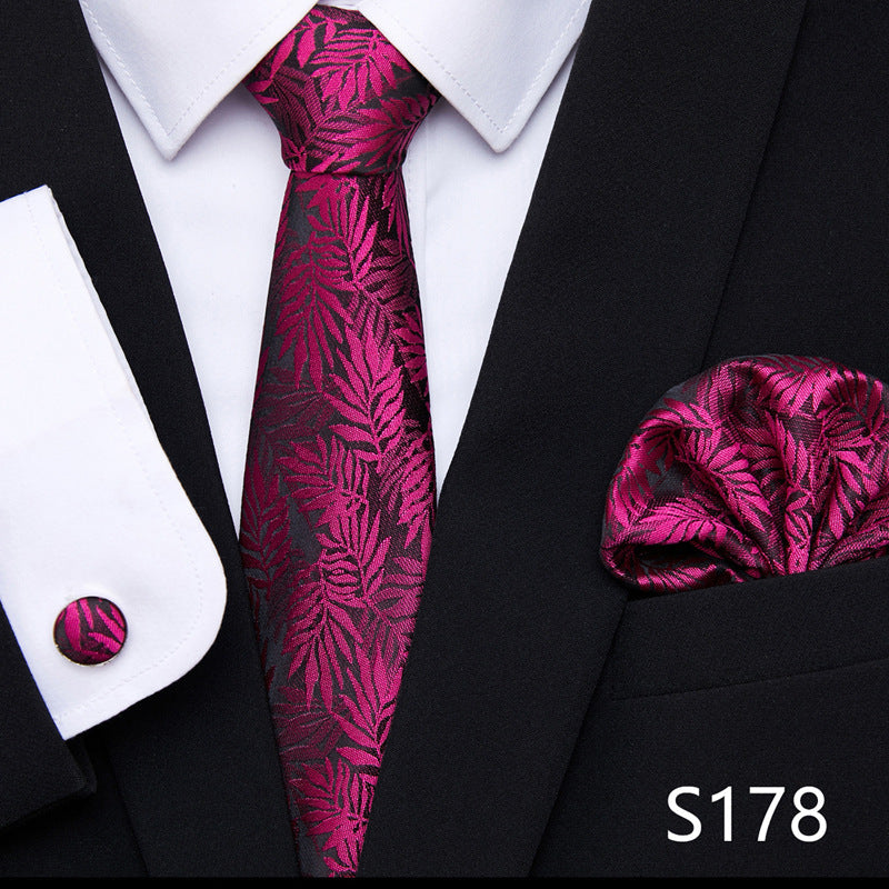 Distinctive Patterns European-American Men's Tie