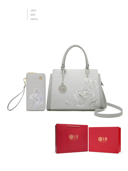 Timeless Love Organizer Bag