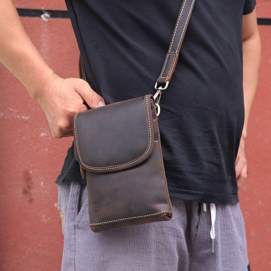 Classic Men’s Leather Messenger