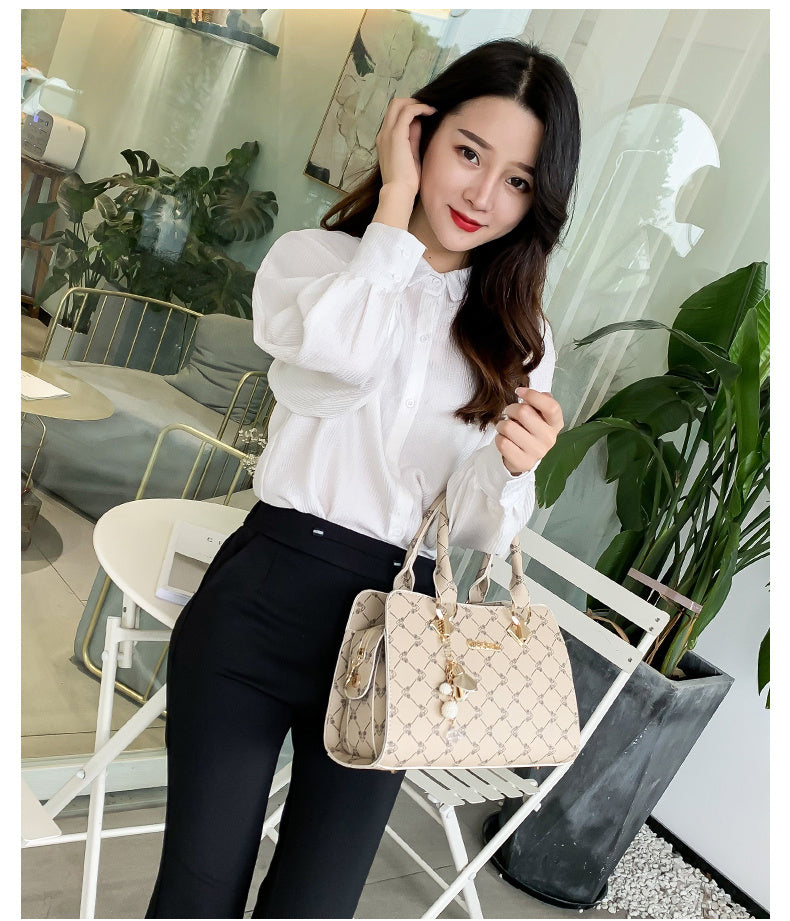 Luxe Trend Lady Crossbody Satchel