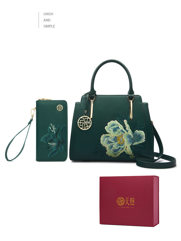 Timeless Love Organizer Bag